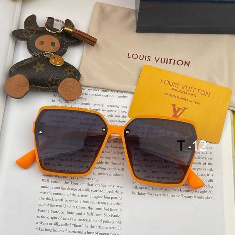 LV Sunglasses 976